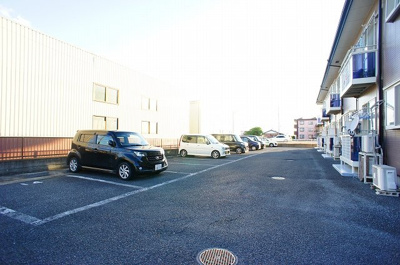 【駐車場】 | ニュ－シティ－モチダ