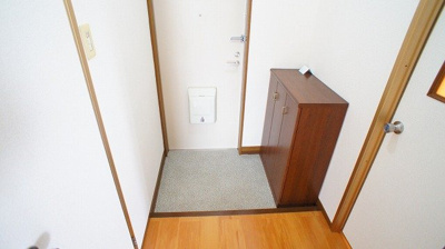 【玄関】 | ニュ－シティ－モチダ