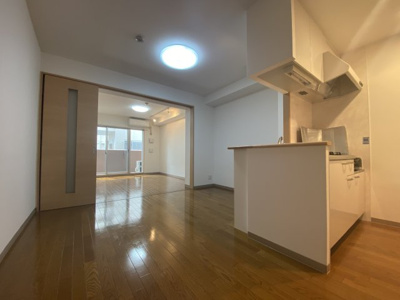 【内装】 | ワイハイツ栄和 | 別部屋参考写真（反転タイプ）