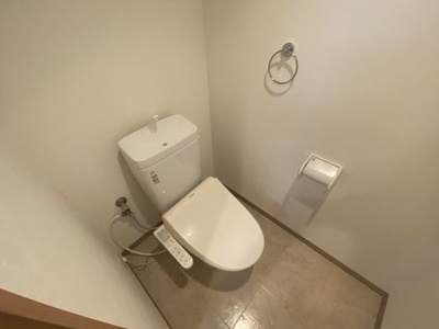 【トイレ】 | ワイハイツ栄和 | 別部屋参考写真（反転タイプ）