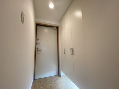 【玄関】 | ワイハイツ栄和 | 別部屋参考写真（反転タイプ）