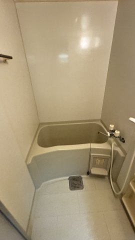 ワグキューブの浴室