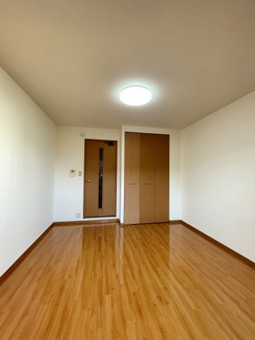 ワグキューブの居間・リビング