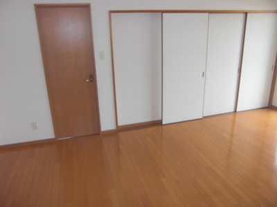 【洋室】 | パークサイド美清（ちゅら） | ※退去前の為、写真と現状が異なる場合がございます