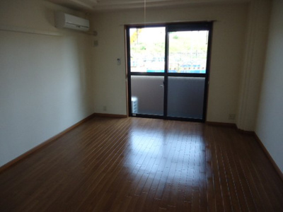 【内装】 | プラムガーデン Sin | 洋室