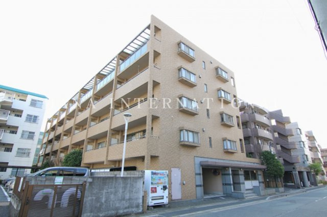 グランドパレス37