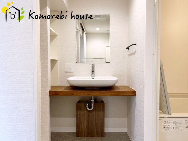 宮原パークハイツの独立洗面台|独立洗面台あり、毎朝おしゃれに忙しい女性の方におすすめです