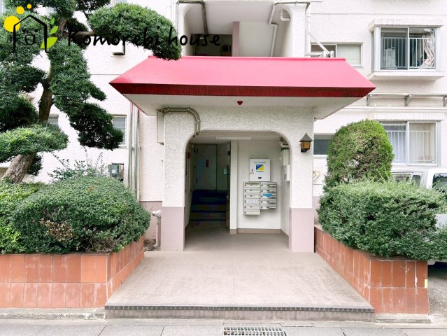 宮原パークハイツのエントランス|落ち着いたエントランスです