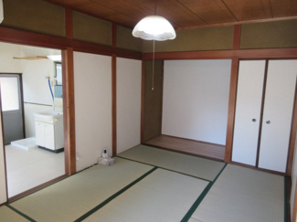 【居間・リビング】