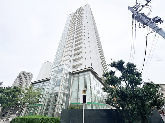 【外観】 | プラウドタワー石神井公園　（保谷店） | 西武池袋線「石神井公園」駅は急行列車が利用でき都心部へのアクセス良好。