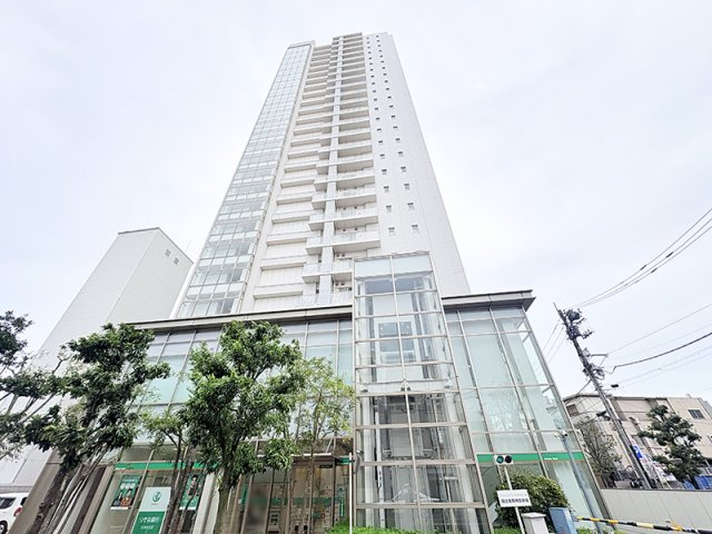 【外観】 | プラウドタワー石神井公園　（保谷店） | 2026年4月撮影/通勤通学やお出かけに便利な立地！大切なペットと一緒に暮らせる3LDK角住戸です。