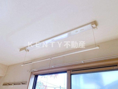 【設備】 | サンハウス中央 | 室内物干し