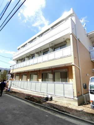 【外観】 | リブリ・美ら島ガーデン | おしゃれな外観♪