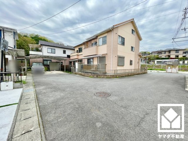 大津市衣川１丁目の前面道路含む現地写真