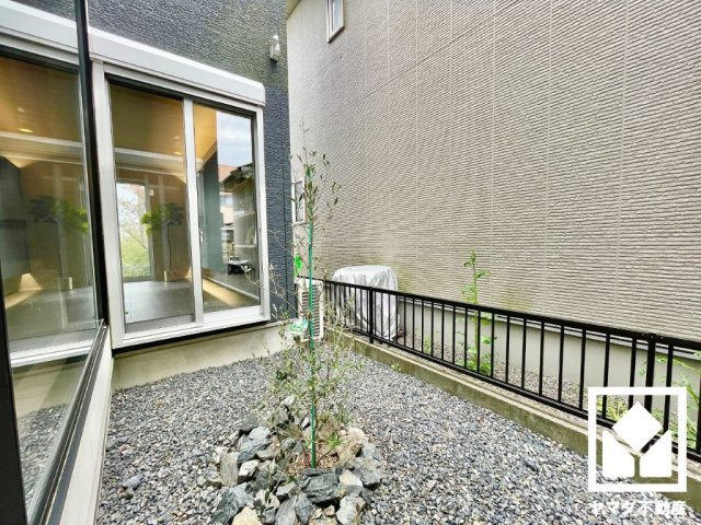 大津市衣川１丁目の庭