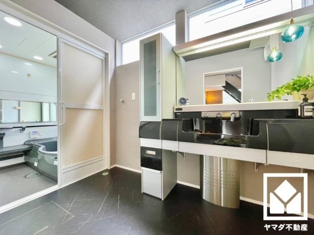 大津市衣川１丁目の洗面所