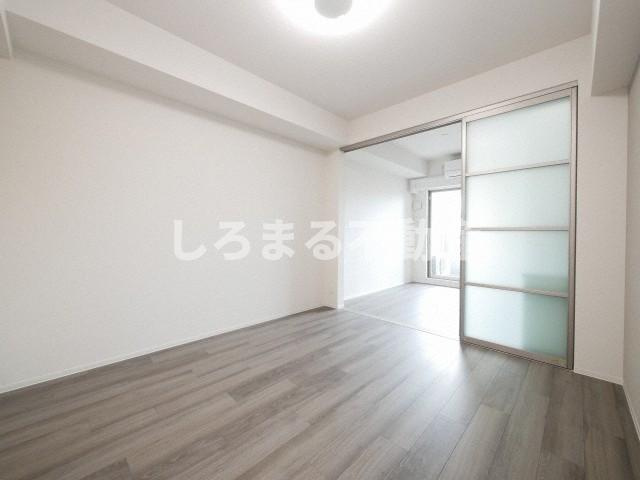 アーバネックス梅田中崎町の居間・リビング