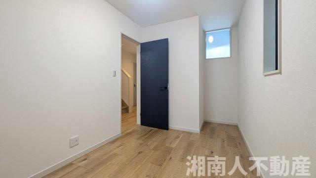 藤沢市辻堂太平台２丁目３－９新築戸建ての洋室|広々とした洋室です