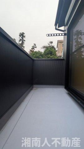 藤沢市辻堂太平台２丁目３－９新築戸建てのバルコニー|陽当たり良好なバルコニーです