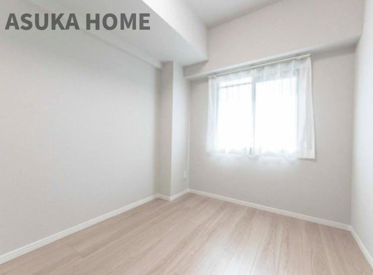 ワコーレロイヤルヒルズ横浜蒔田の洋室|家族一人ひとりの大切なプライベート空間の居室。家具の配置のご相談は是非お任せください。