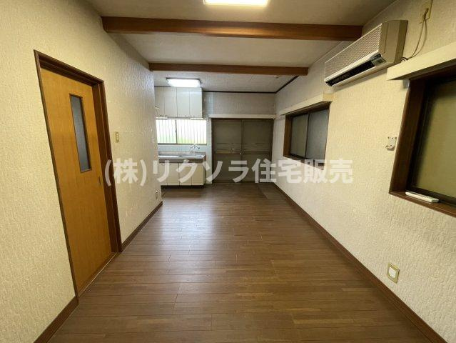 南水苑町　中古一戸建てのダイニング|LDK11.25帖
■物件内覧・資金計画相談・住宅ローン相談、リフォーム相談、お問合せ受付中■
※当日・翌日のご内覧、ご相談はお電話でのお問合せがスムーズです！