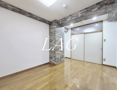 【居間・リビング】 | メゾン・ノア | 洋室のお部屋です。