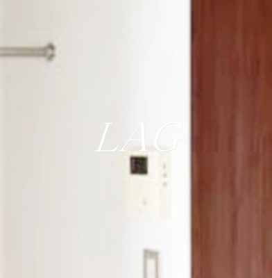 【セキュリティ】 | アパートメントフサージュ | モニター付きインターフォンです。