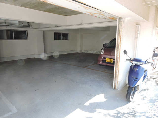 岩見七福ビルの駐車場|※同物件同室タイプの写真でございます※現況を優先します※