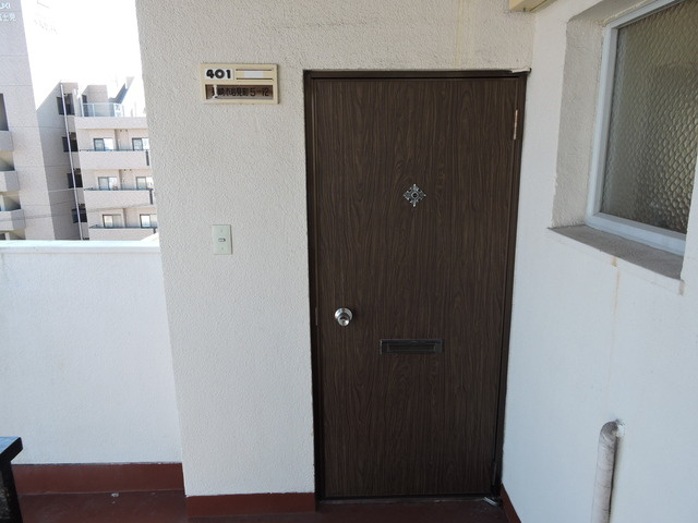 岩見七福ビルの玄関|※同物件同室タイプの写真でございます※現況を優先します※
