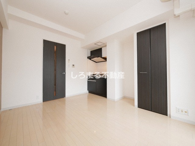 ロイヤルレジデンス北梅田の居間・リビング