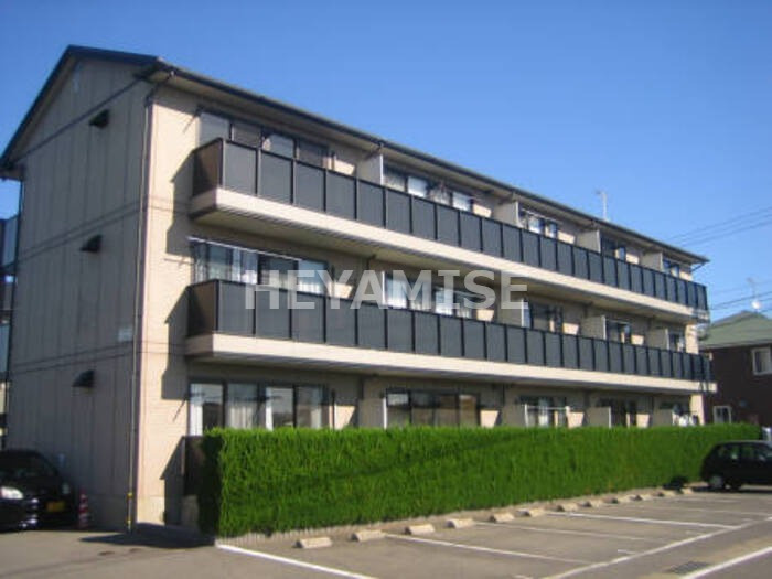 ベイサージュ富の原B棟