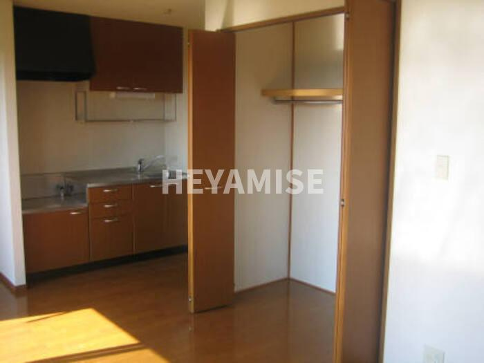 ベイサージュ富の原B棟の居間・リビング