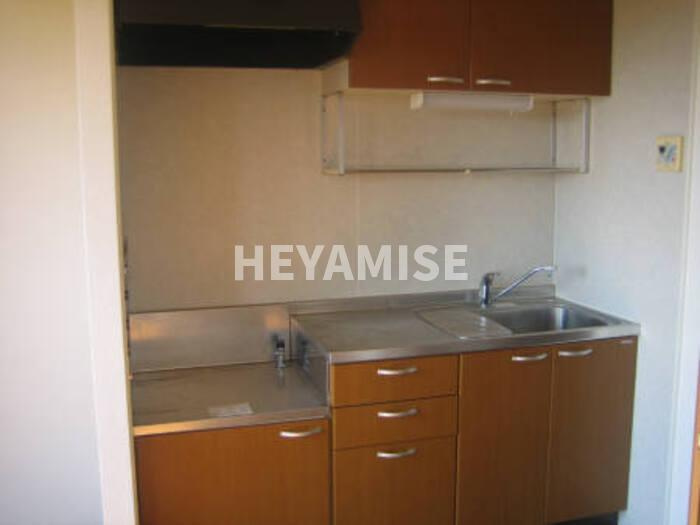 ベイサージュ富の原B棟のキッチン