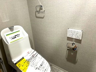 【トイレ】 | アルファグランデ行徳弐番街 | TOTO製のウォシュレット一体型のトイレです