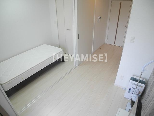 modern palazzo住吉の居間・リビング|※別号室、ベッドは付きません