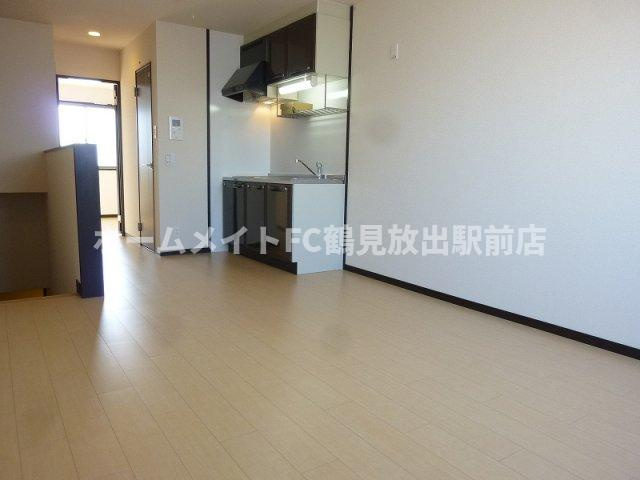 トリアノン東中浜の居間・リビング