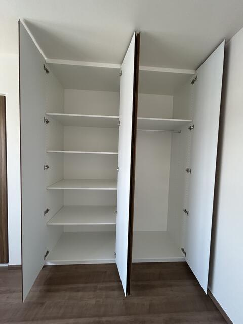 パークフロントの収納|大きなものも収納できそうです