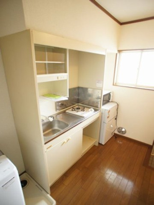 【設備】 | 桜ハイツA | 冷蔵庫と電子レンジがつきます♪