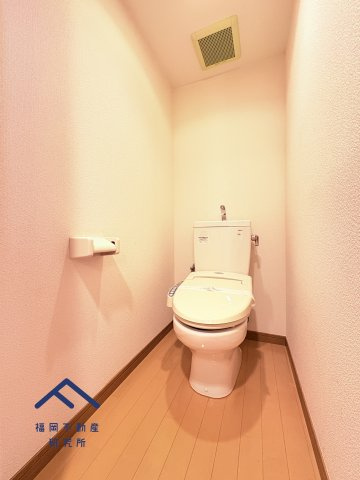 皐月マンション博多のトイレ