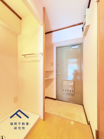 皐月マンション博多の玄関