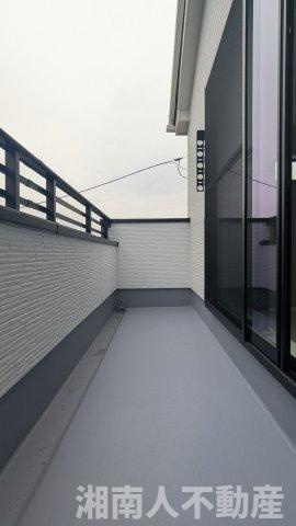 藤沢市辻堂太平台２丁目５－１１新築戸建てのバルコニー|暖かな日差しのふりそそぐバルコニー