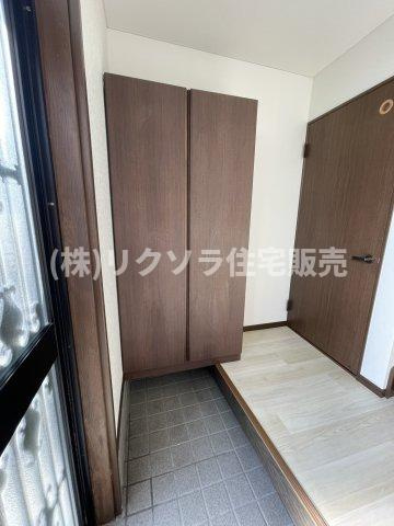 中木田町　中古一戸建ての収納|シューズボックス
■物件内覧・資金計画相談・住宅ローン相談、リフォーム相談、お問合せ受付中■
※当日・翌日のご内覧、ご相談はお電話でのお問合せがスムーズです！