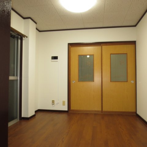 レジデンスフォレスタの居間・リビング