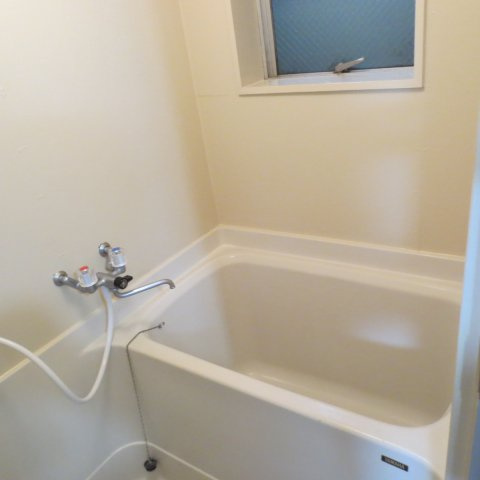 レジデンスフォレスタの浴室