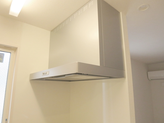 フォルテーヌⅤの内装|匂いも気にならない　レンジフードつきです♪