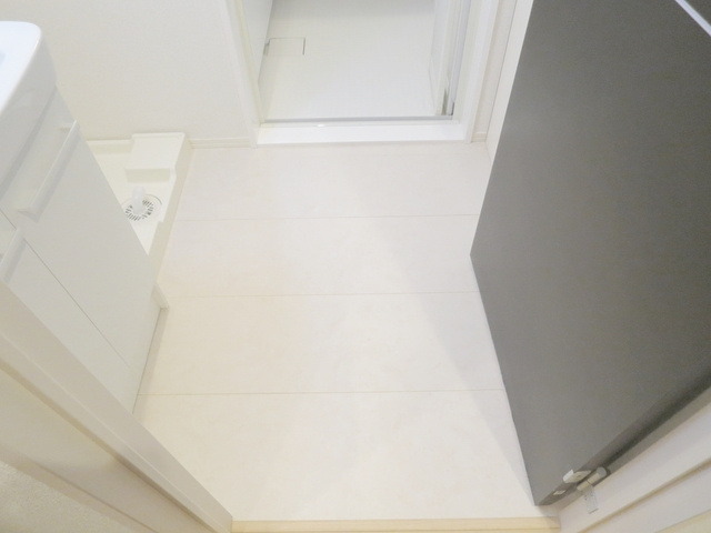 フォルテーヌⅤの内装|脱衣スペースがあるのでお仕度にも困りませんね♪