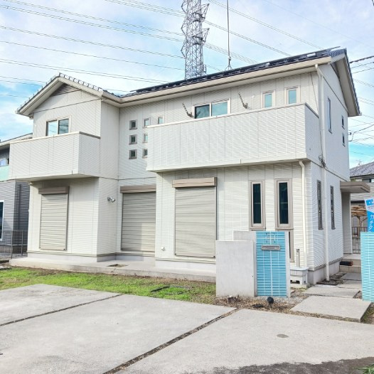 落ち着いた雰囲気の外観です