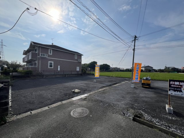 松崎町　住宅用地（南）の前面道路含む現地写真