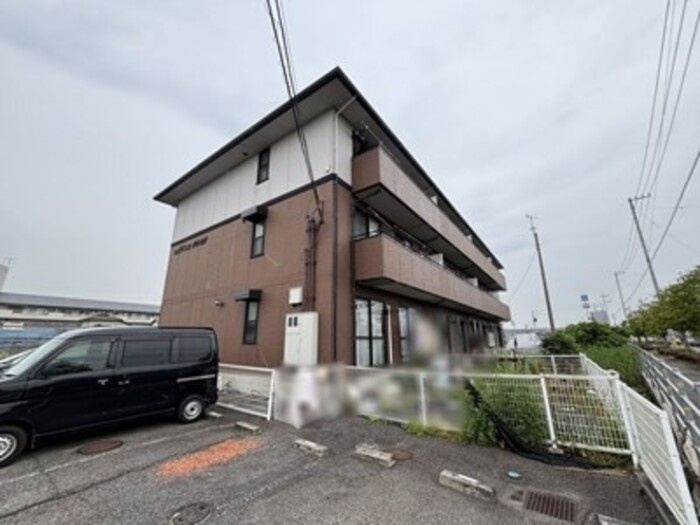 レジデンス･タケカタの外観