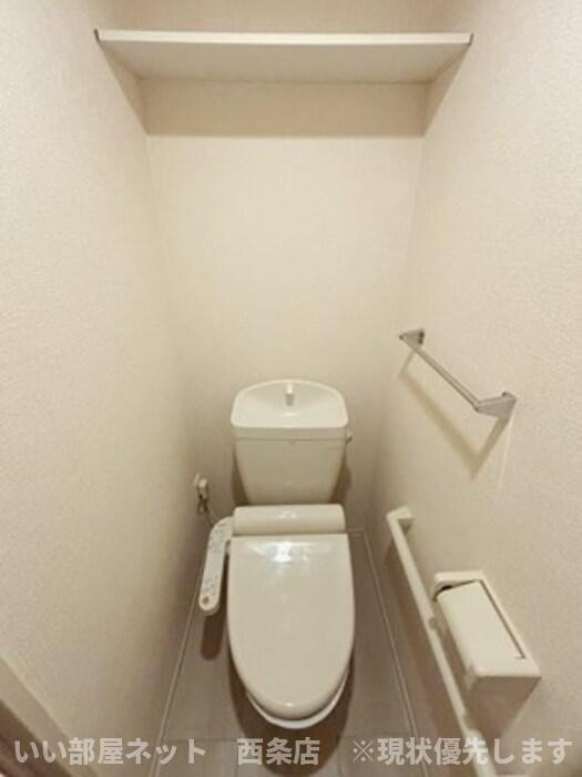 ウィステリア・フィールド　B棟のトイレ